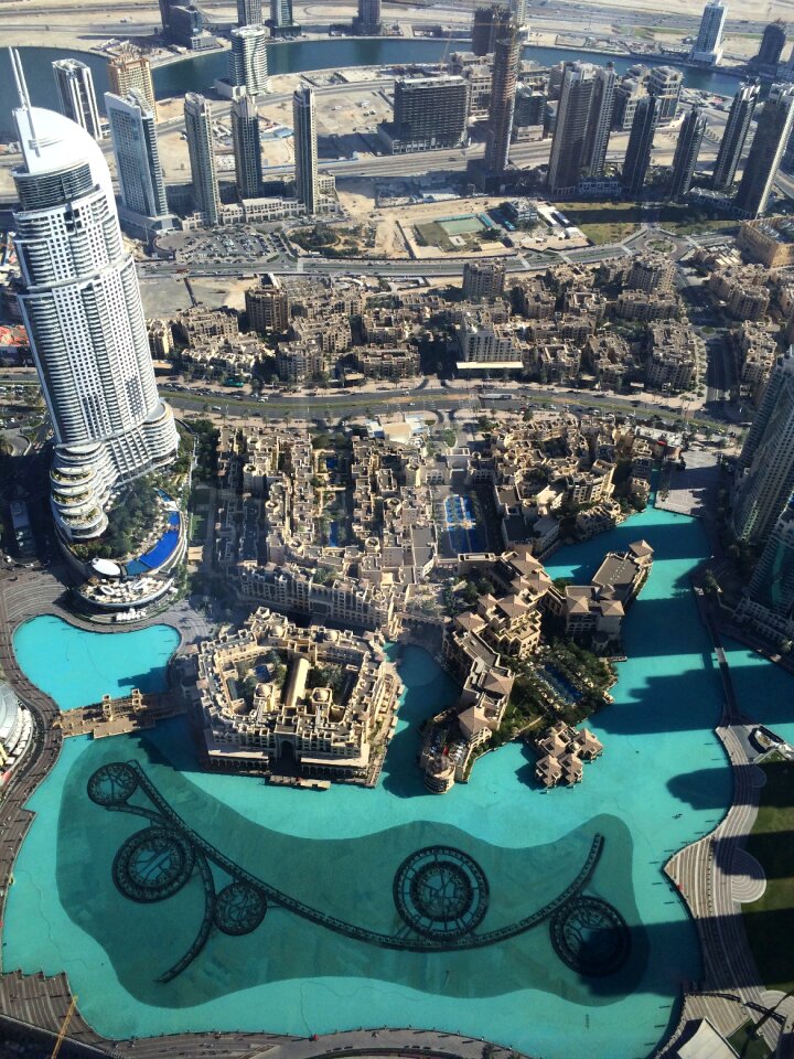 Burj khalifa dubai overlooking the