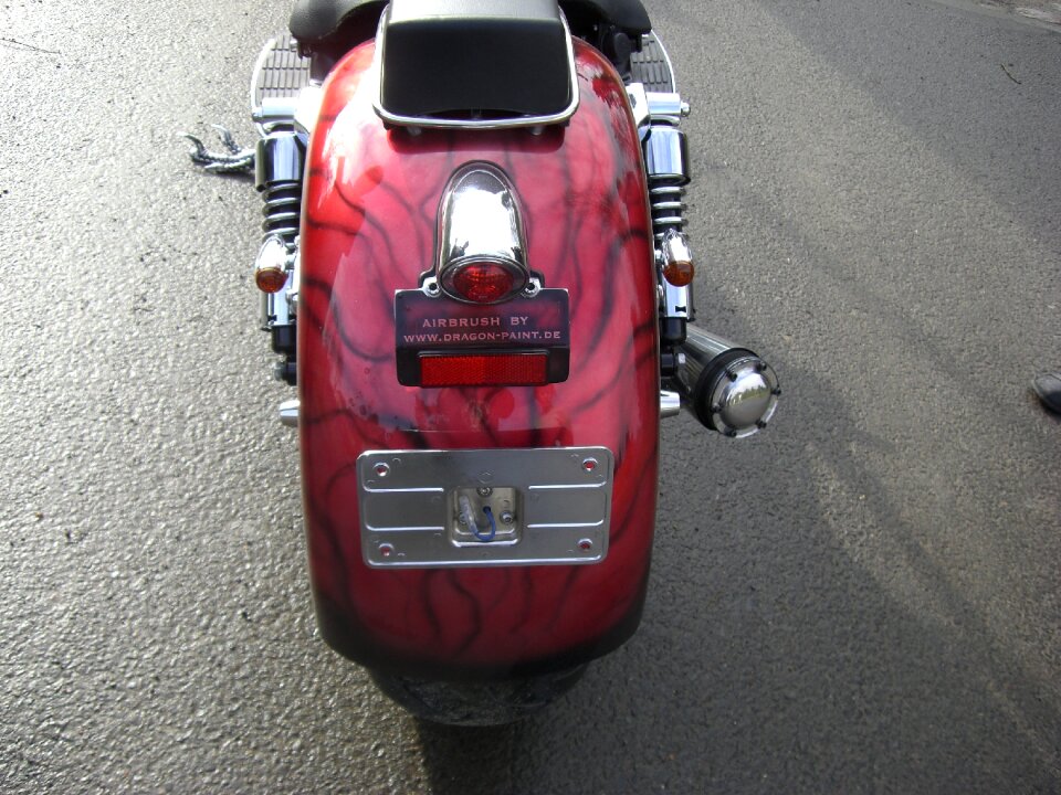 Paintwork sheet dress airbrush
