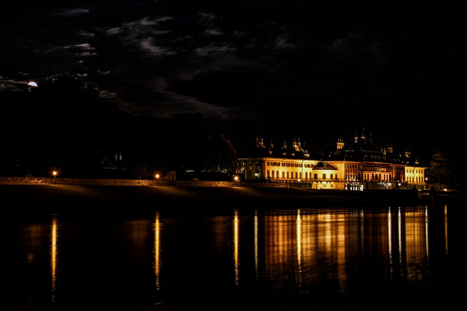 Elbe dresden historically