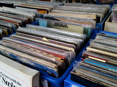 Second hand music old