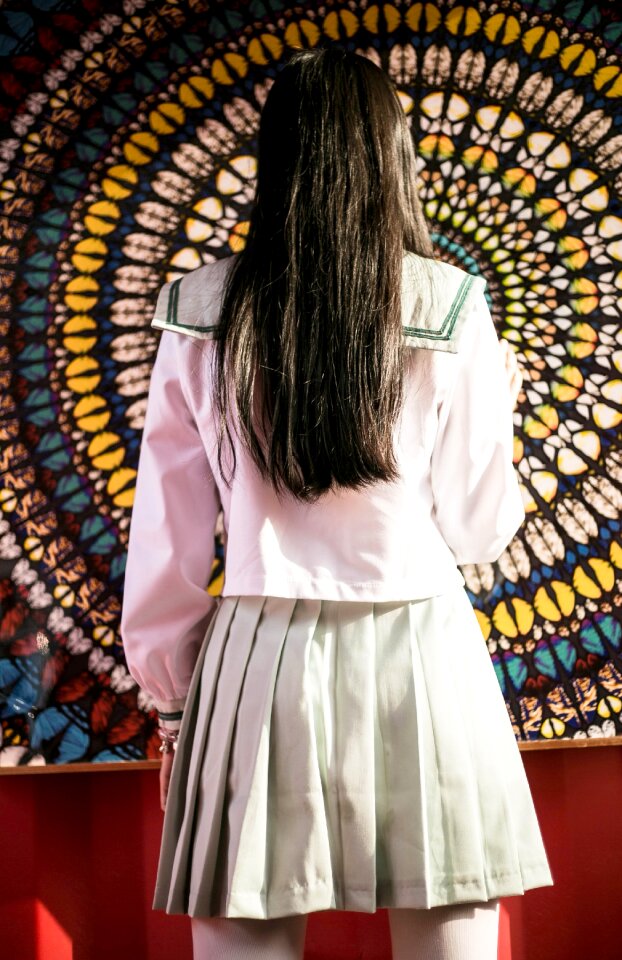 Long hair brunet datura