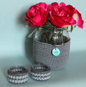Decoration flowers candles