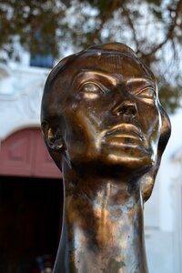 Sculptures museum figure