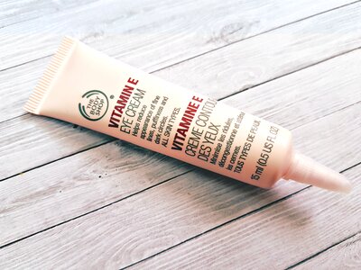 Product the body shop cream