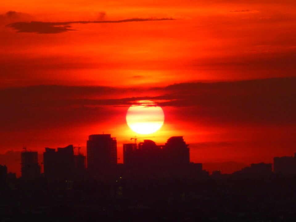 Big sun evening dusk
