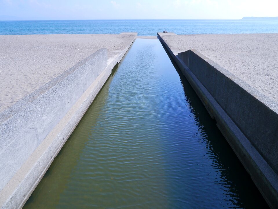 Road of water tokyo bay miurakaigan
