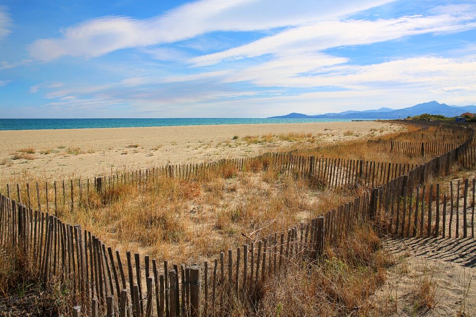 Sandy beach beige palisade