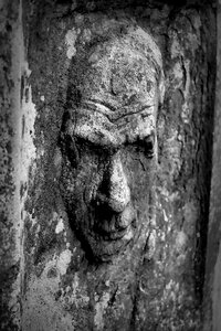 Head grave tombstone photo