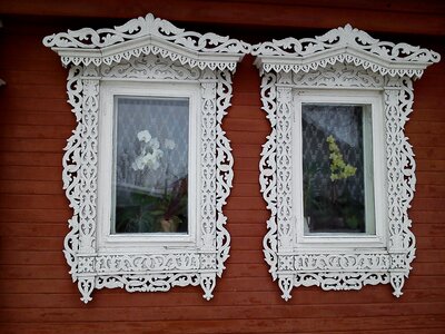 Russian style carving