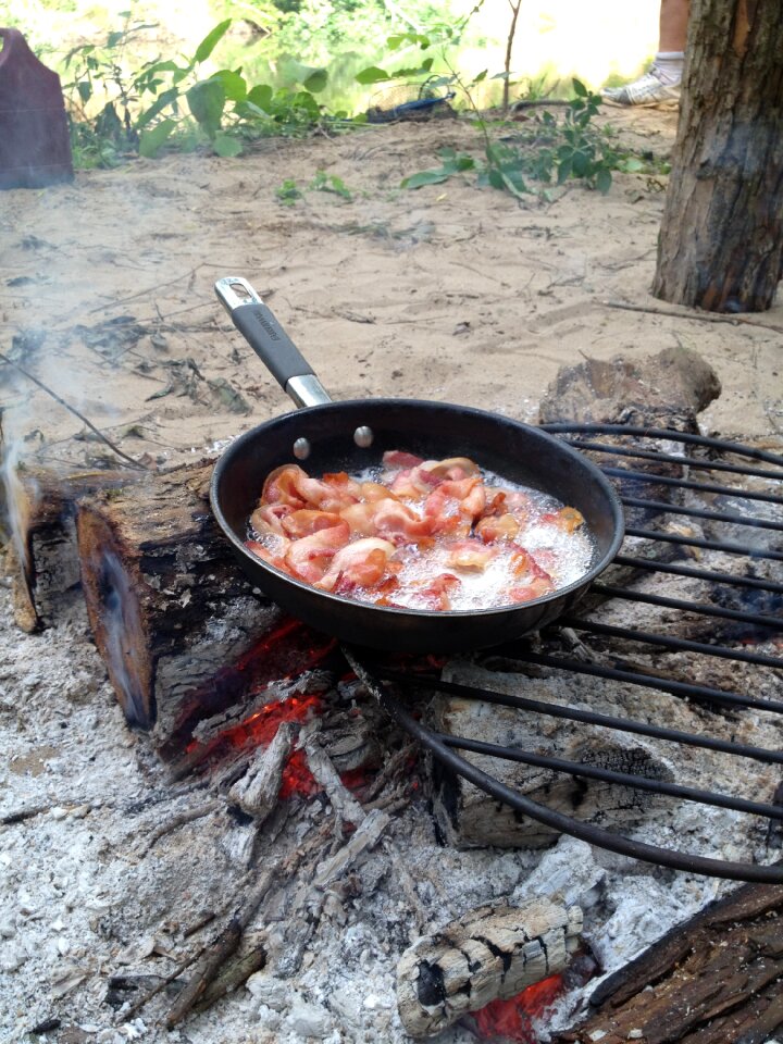 Pan roast gray camping