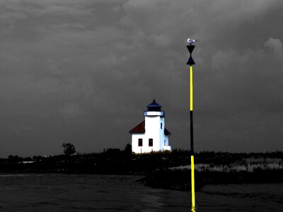 Lighthouse beacon ton photo