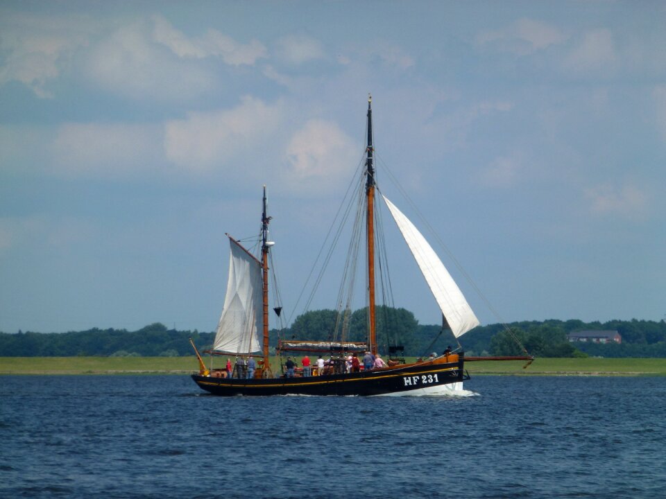 Ship sail boat