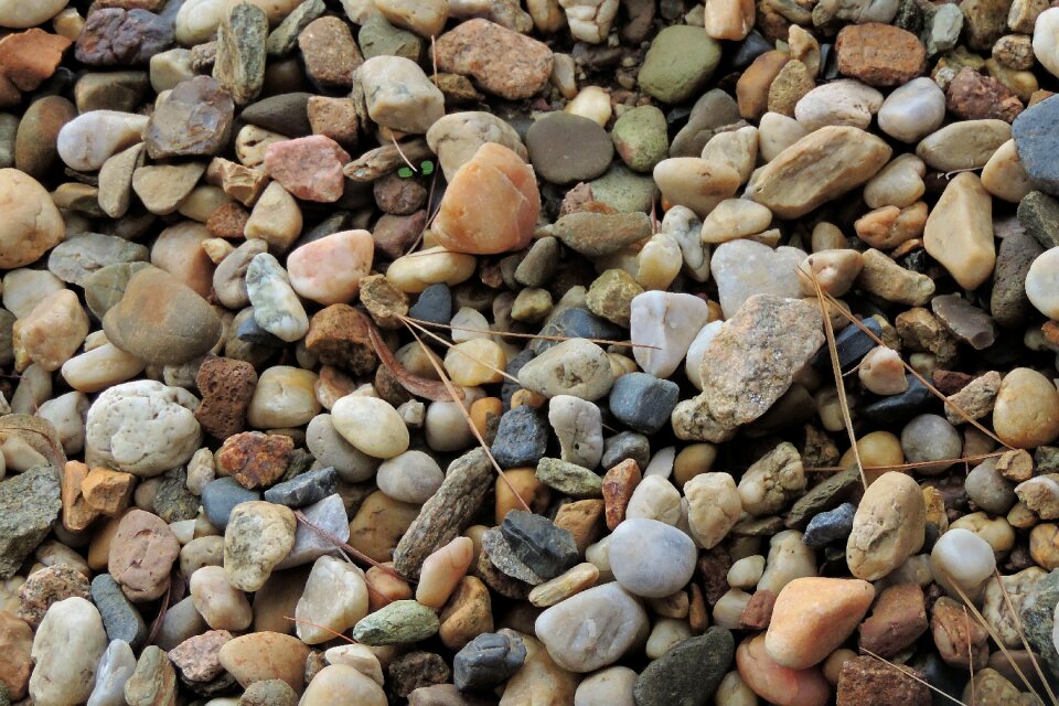 Pebbles stones bank