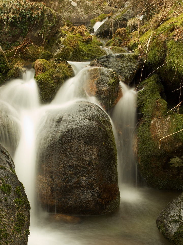 River water slow motion photo