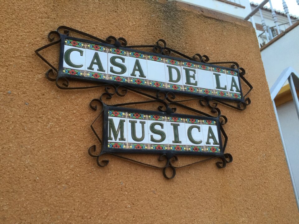 Artist city culture