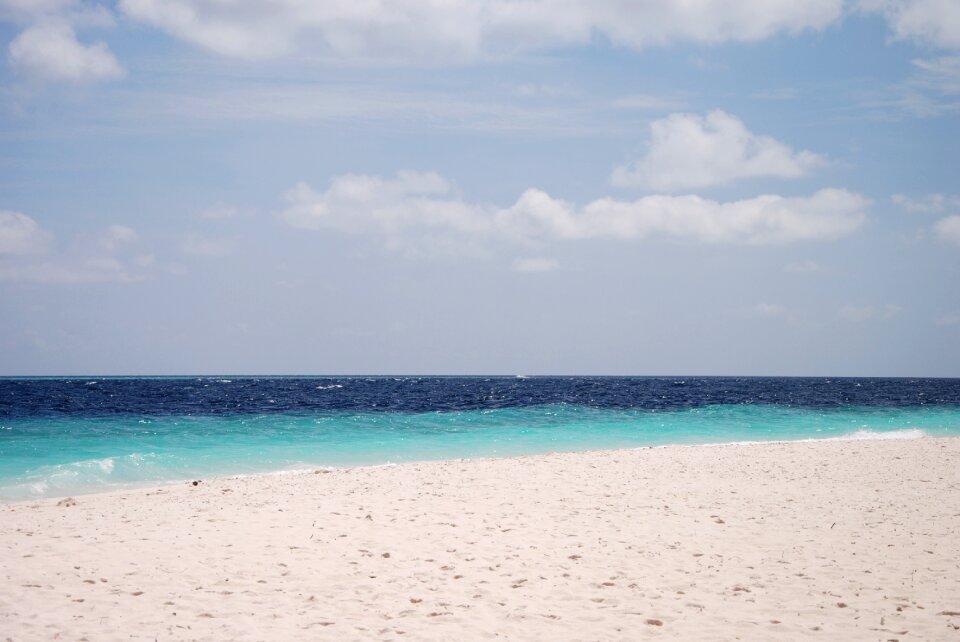 Views beach white sands