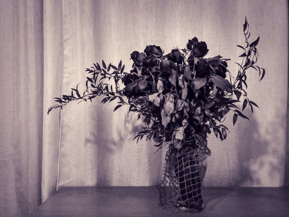 Table bouquet dead