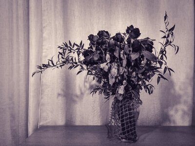Table bouquet dead