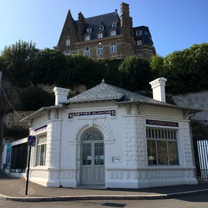 Brittany view street