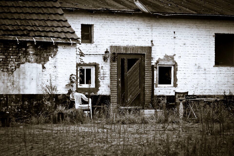 Lapsed abandoned ruin