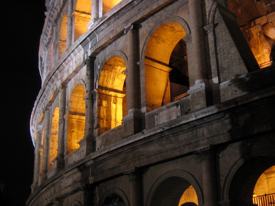 Colosseum roman forum forum