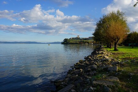 Country lake castiglione del lago castle photo