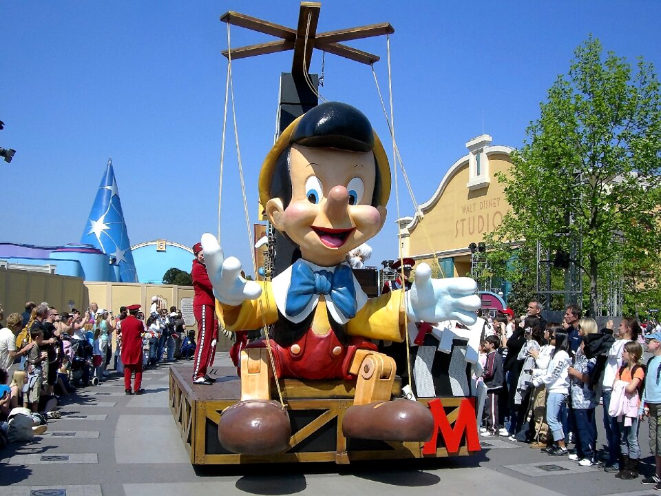 Fairy tale procession eurodisney