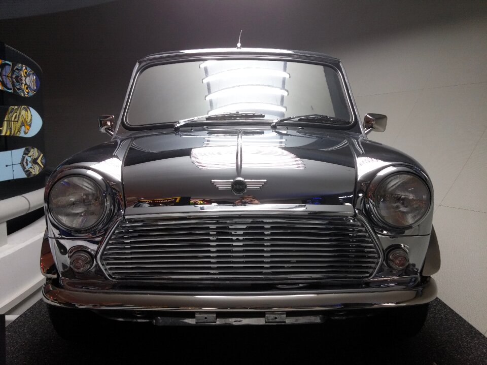 Mini vintage vehicle