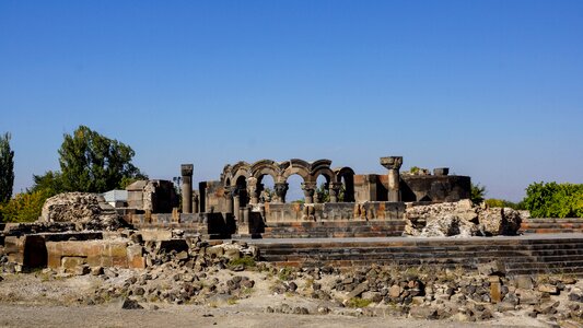 Ruin historic architecture