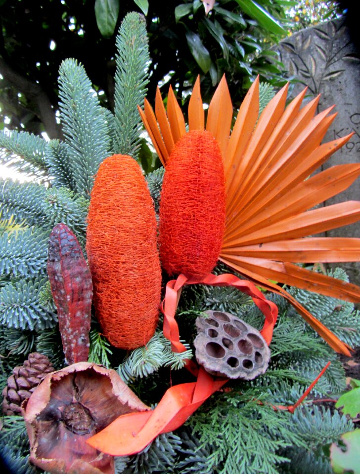 Grave grabschmuck arrangement