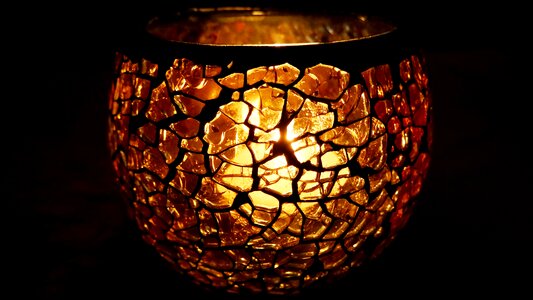 Candlelight glass decoration photo