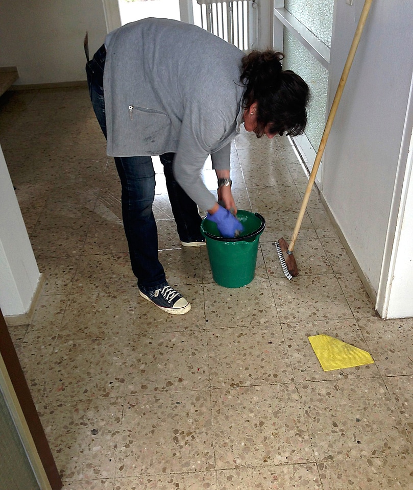 Side job woman floor