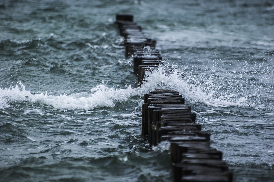 Water spray stormy