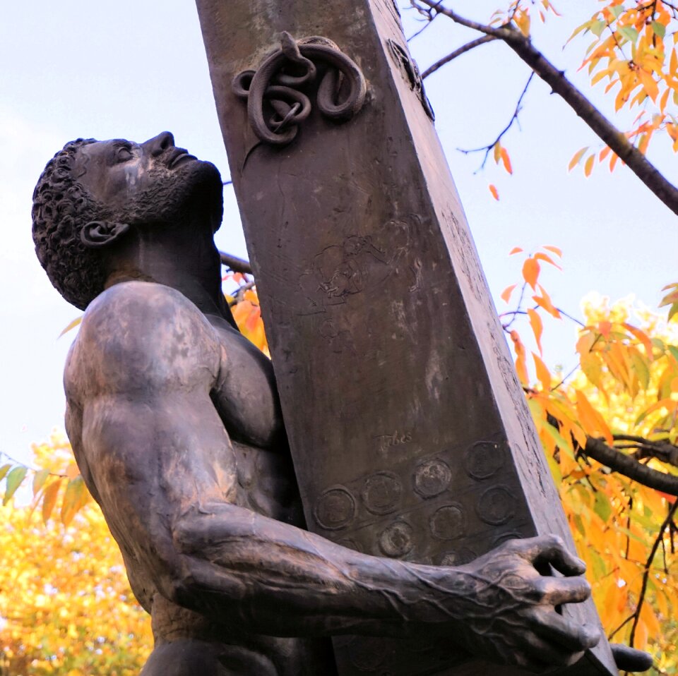 Artwork figure bronze