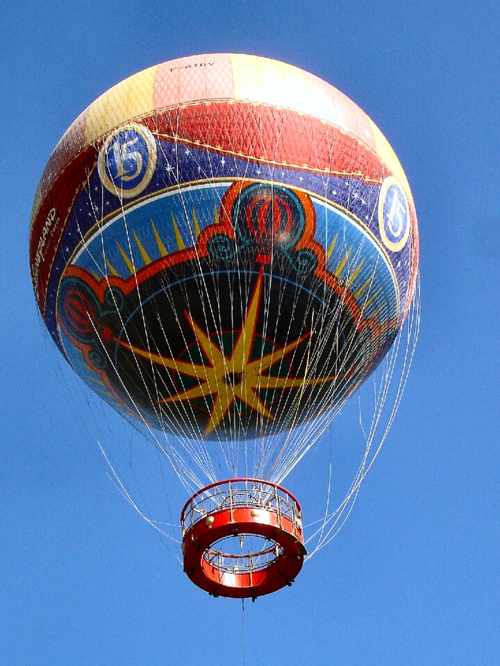 Disneyland paris theme balloon