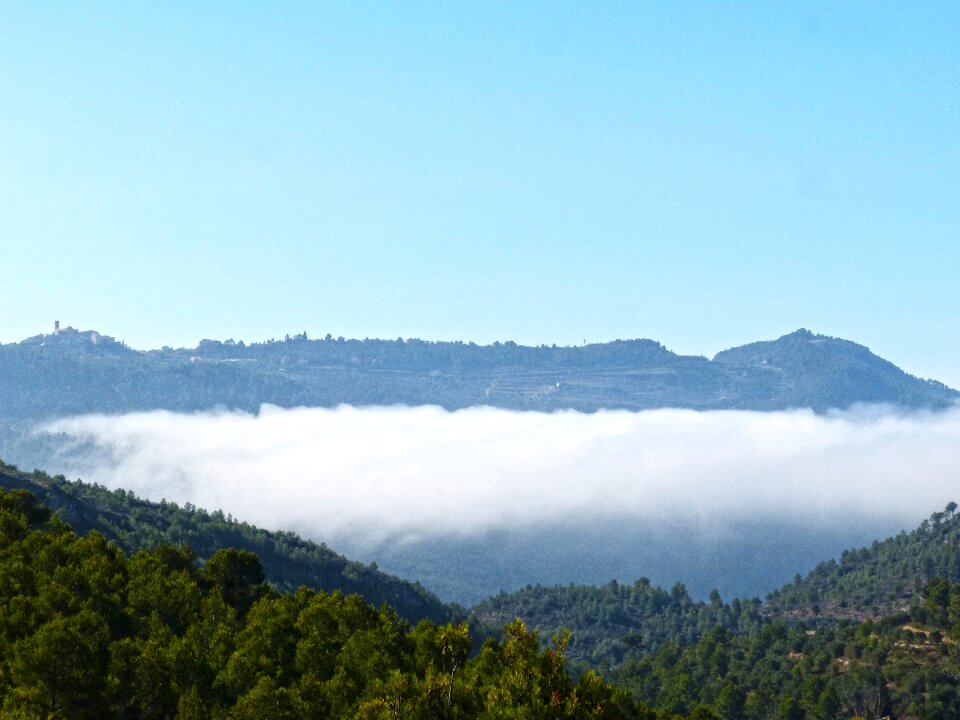 Clouds priorat the figuera