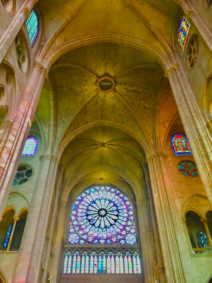 Architecture glass color