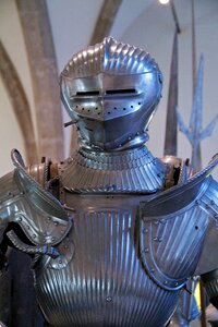Ritterruestung helm harnisch
