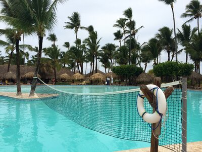 Swimming pool sport web