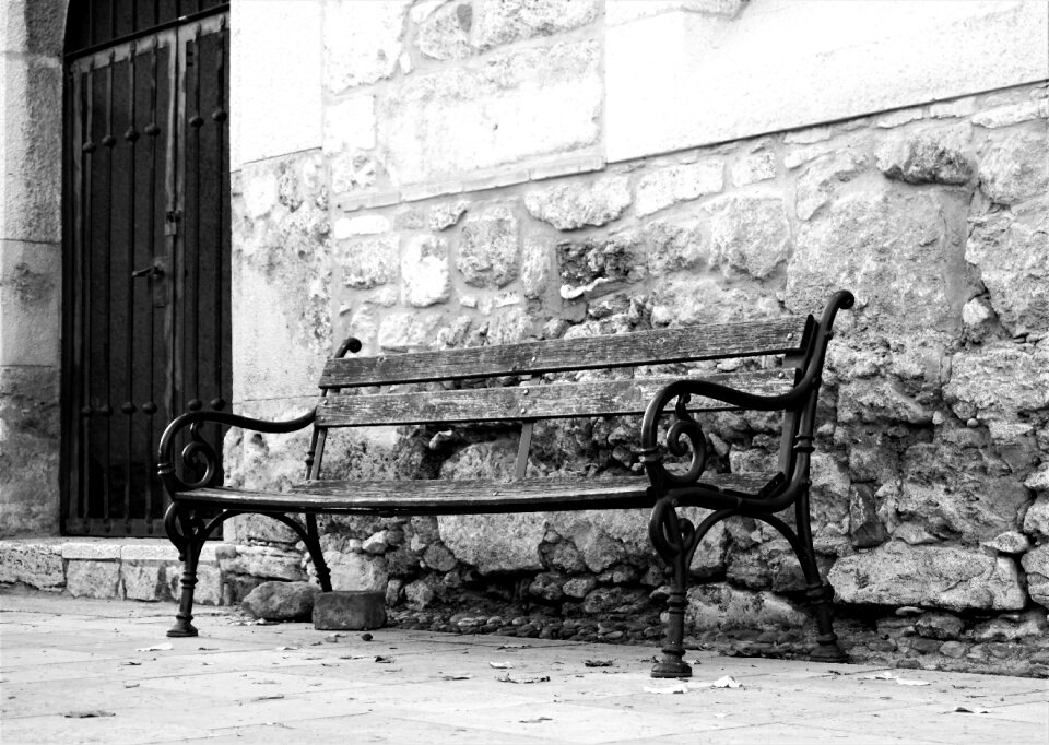 Bench brick