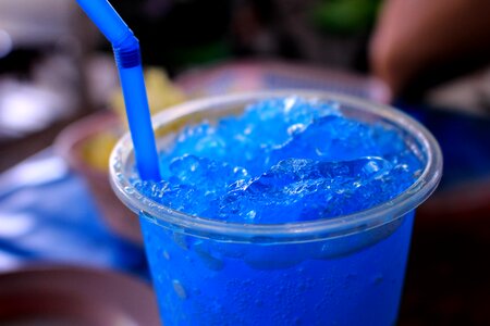 Alcohol glass ice