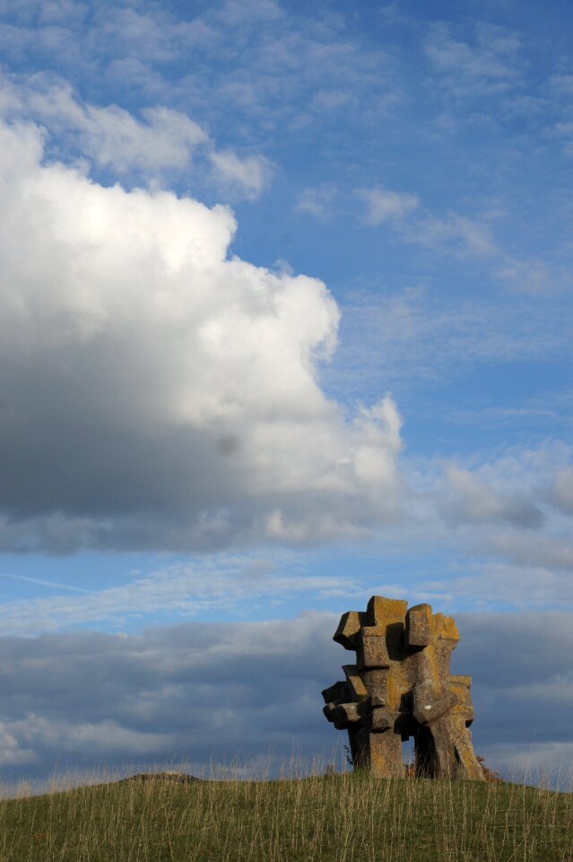 Anti-war memorial monument