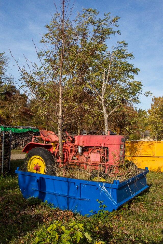 Tractors working machine old