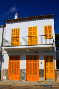 House building yellow photo