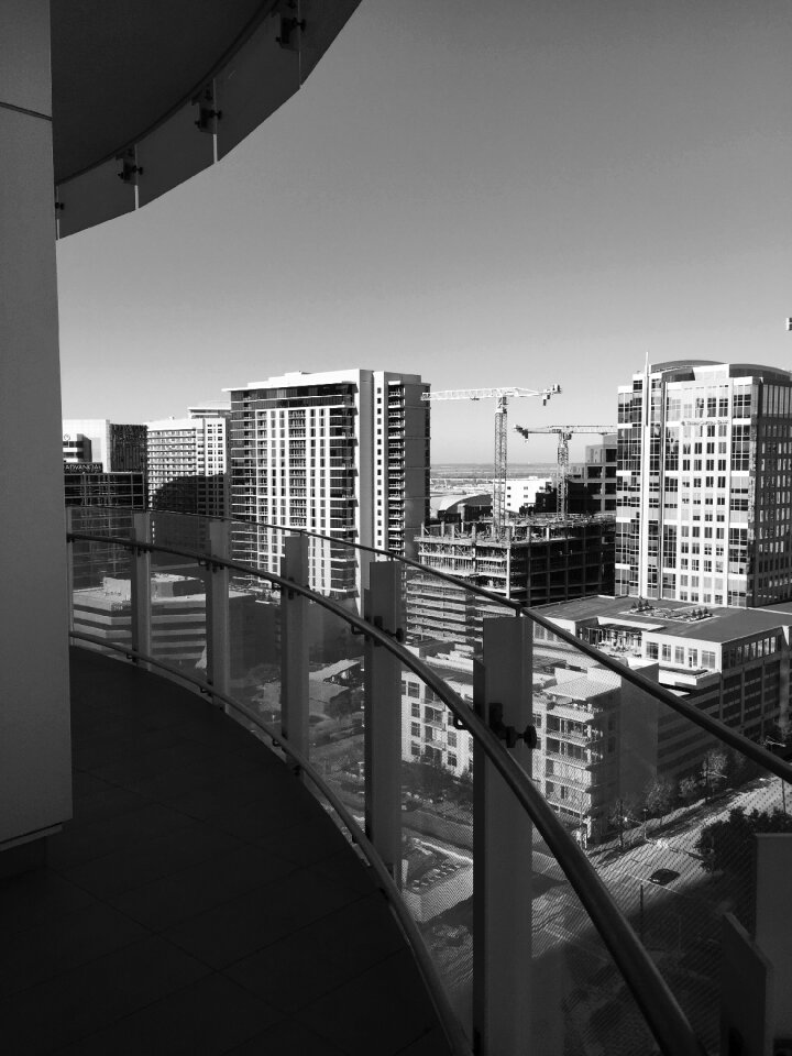 Hi-rise luxury condo
