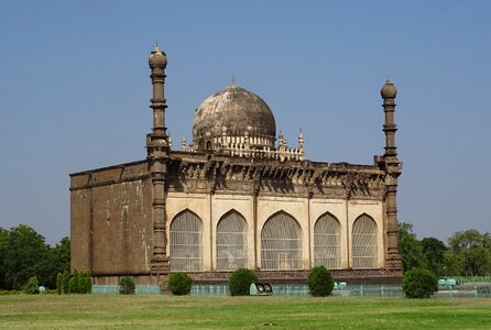 Monument mohammed adil shah bijapur photo