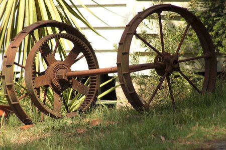 Carriage rusty metal