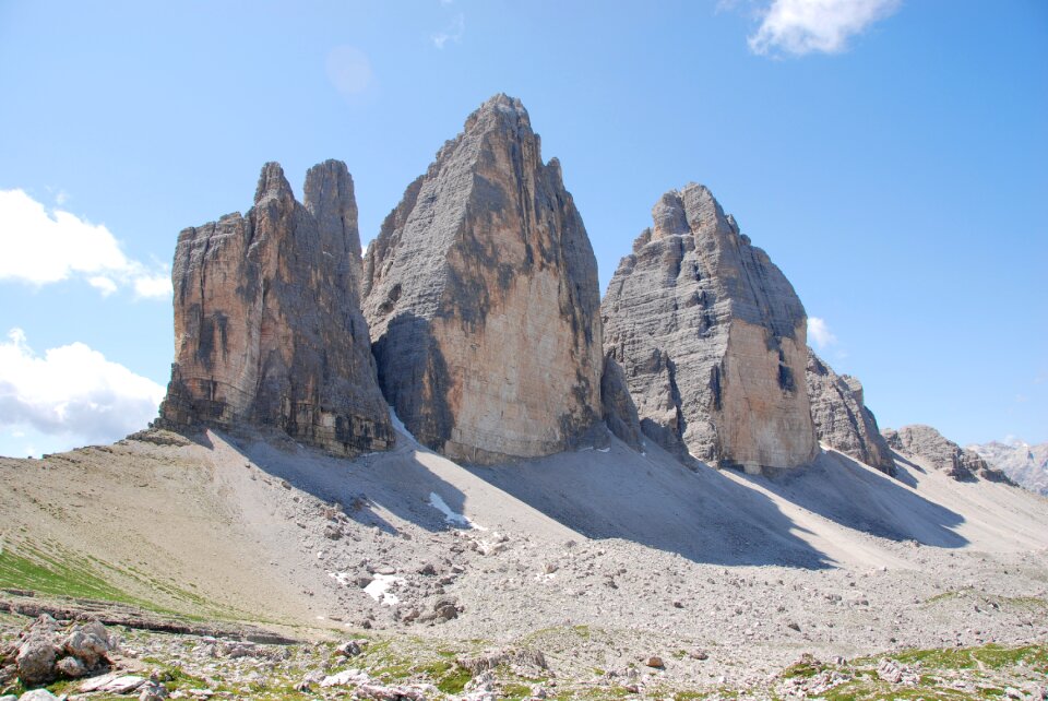 Italy sky three peaks
