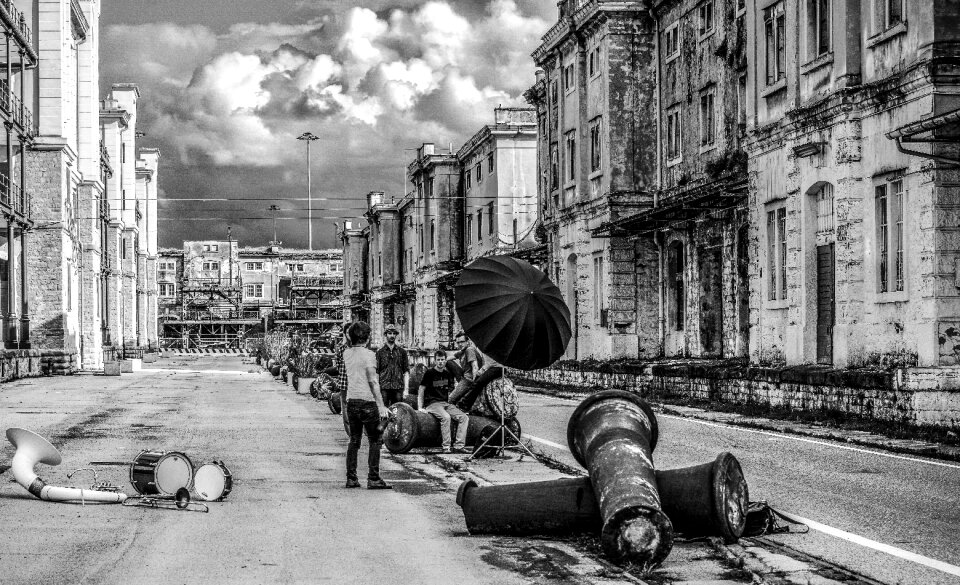 Italy white black and white