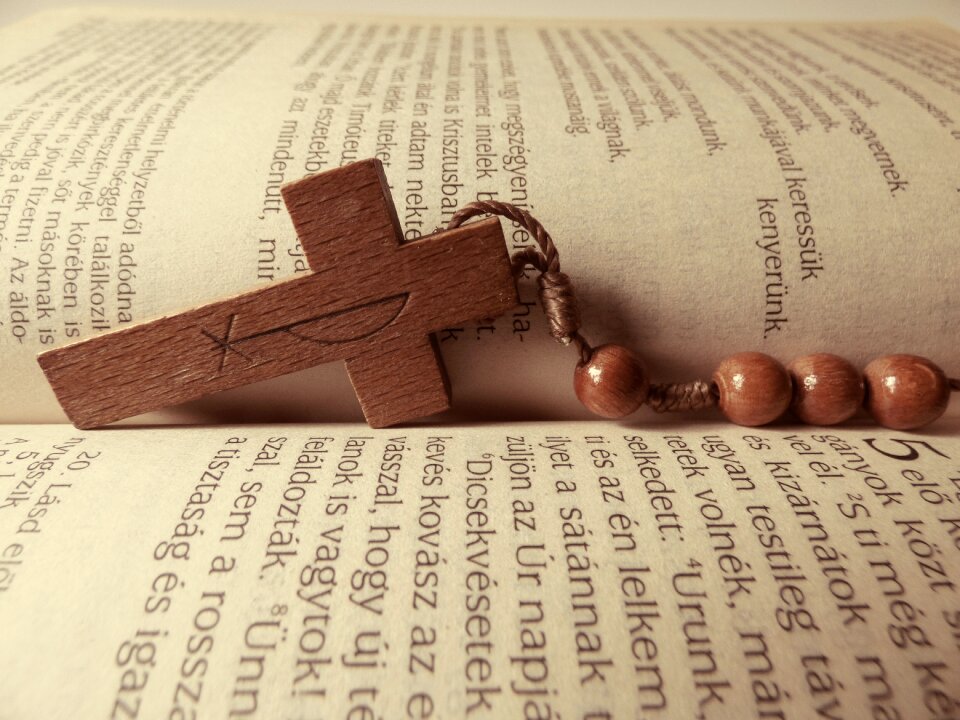 Rosary reader christian